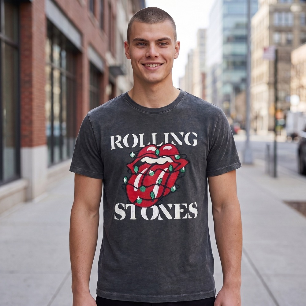 NEW Lucky Brand Rolling Stones Christmas Embroidered Graphic T-Shirt Mens SMALL